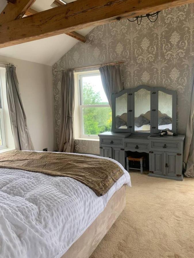 Meagill Farmhouse Hot Tub Bbq Hut Villa Otley  Eksteriør bilde