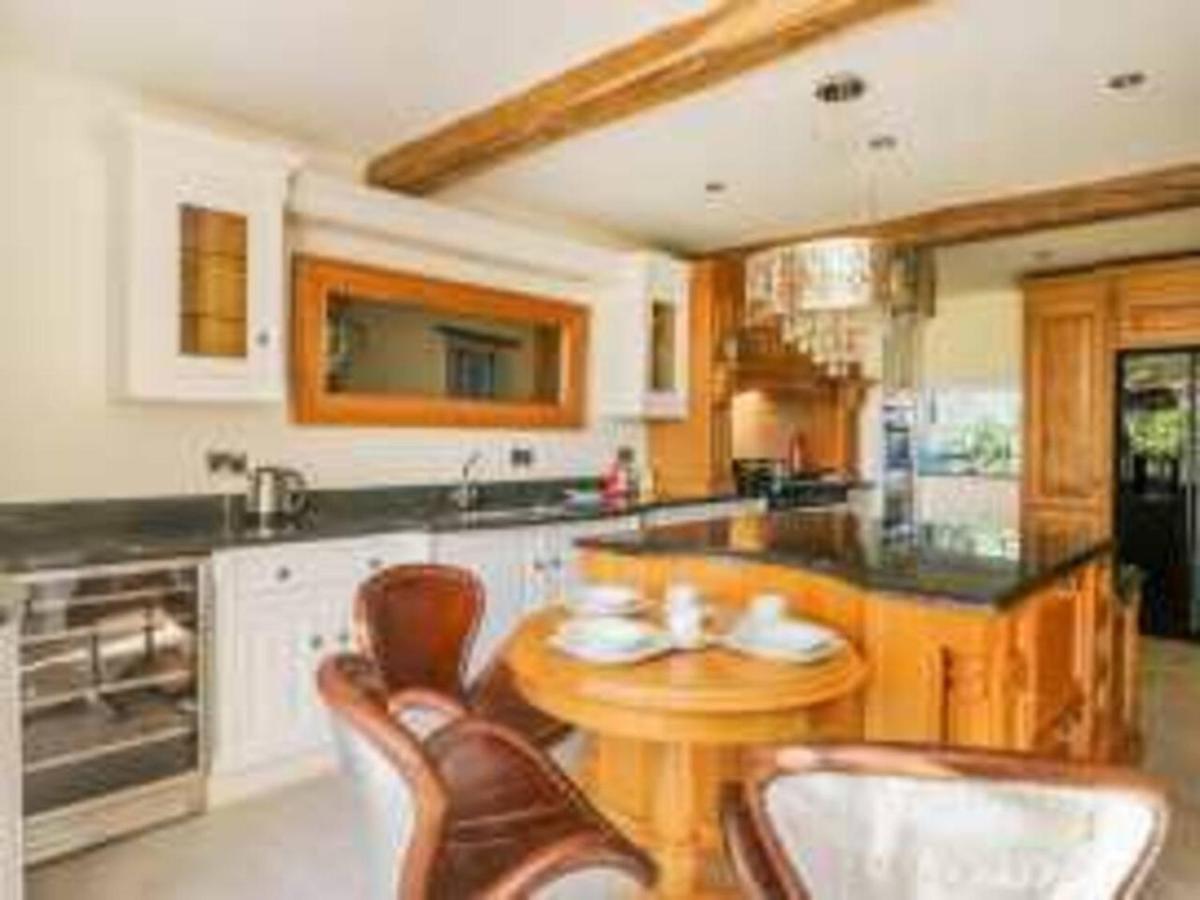 Meagill Farmhouse Hot Tub Bbq Hut Villa Otley  Eksteriør bilde